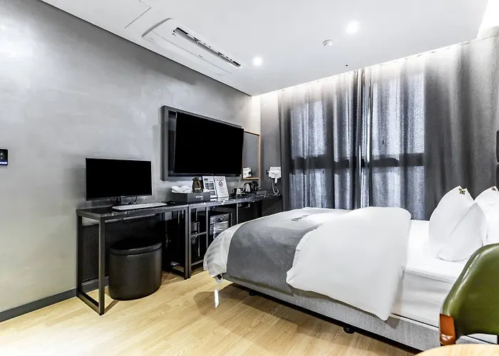 Hotel Triple 8 Seoul